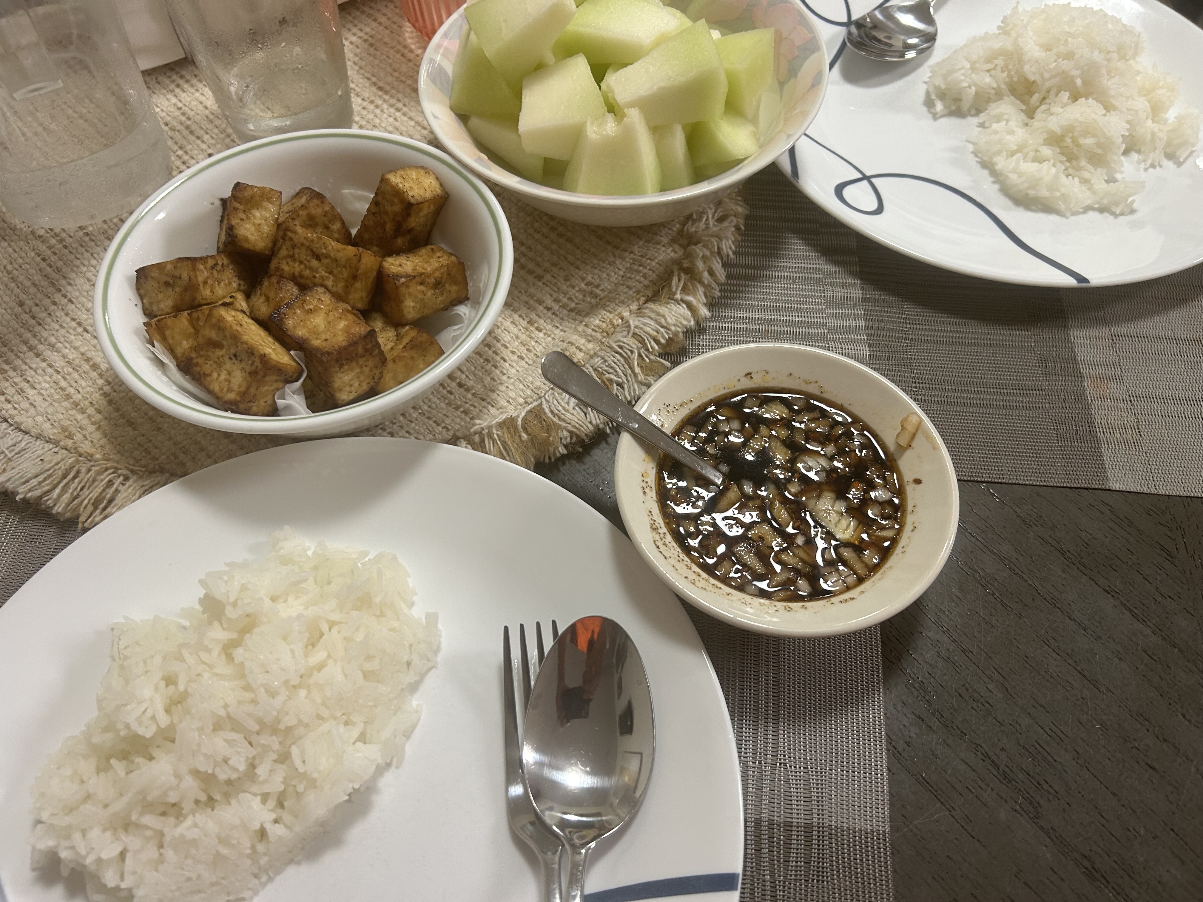 Simple Lunch Tokwa and Soy Sauce Bawang Sibuyas